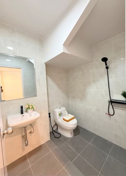 Poonsinh Thani 3, Bangkok, Rat Phatthana Road, Khlong Song Ton Nun, Lat Krabang, Bangkok, 3 Bedrooms, 150 sqm, Townhouse For Sale, by Tanrada Tongsub, 500132383 - DDproperty.com