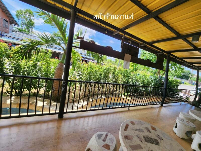 เกสต์เฮ้าส์ อยุธยา, Phra Nakhon Si Ayutthaya, Suan Plik, Phra Nakhon Sri Ayutthaya, Phra Nakhon Si Ayutthaya, , 1,000 sqm, Business For Sale, by Chonlada Nakasemsuwan, 500132422 - หน้าร้านขายกาแฟ มีที่นั่งพักดื่ม  - DDproperty.com