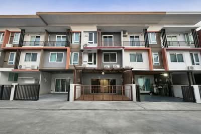 ขาย - The Trust Townhome Kaset Nawamin-Nuanchan : เดอะทรัสต์ ทาวน์โฮม เกษตร นวมินทร์-นวลจันทร์, กรุงเทพ