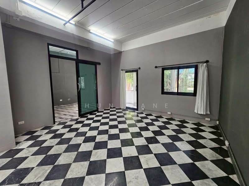 ให้เช่า - โฮมออฟฟิศ ให้เช่า พระราม 9 – RCA (SPSJP104), กรุงเทพ