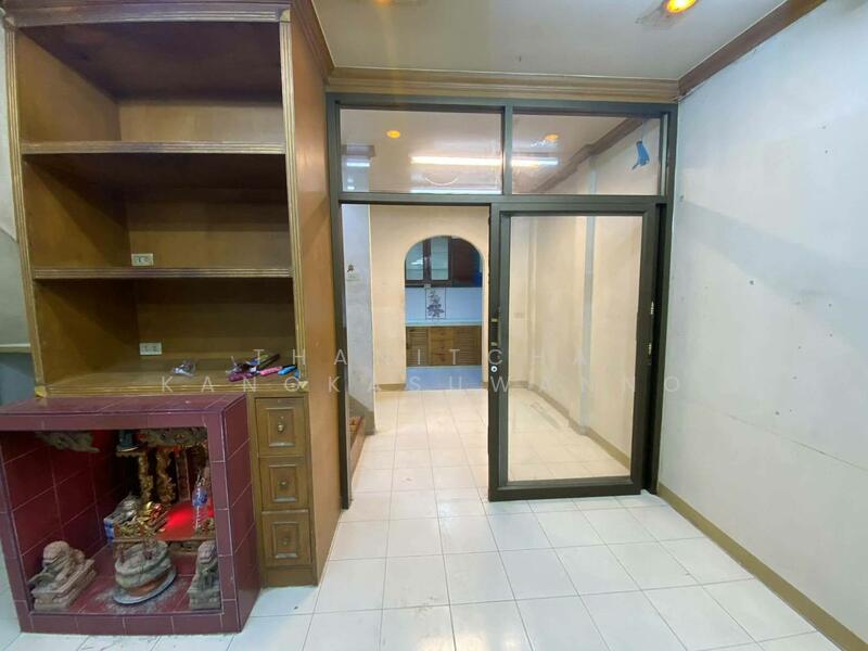 For Sale - โครงการ รุ่งกิจ 7, Bangkok