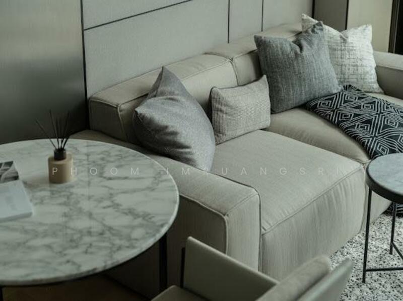 28 Chidlom, Bangkok, 28 Chit Lom Alley, Lumphini, Pathum Wan, Bangkok, 1 Bedroom, 44 sqm, Condo For Rent, by Phoom Imruangsri, 500132540 - DDproperty.com