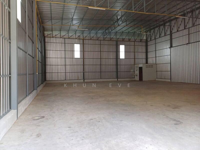 ให้เช่า - ให้เช่าโกดัง ซอยโพธิ์แก้ว ลาดพร้าว ( SPSEVE1670 ), กรุงเทพ