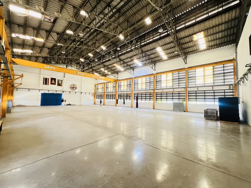 ให้เช่า - ให้เช่าโกดัง พัฒนาชนบท3 ลาดกระบัง กรุงเทพ 900 ตรม ใกล้สนามบินสุวรรณภูมิ15นาที, กรุงเทพ