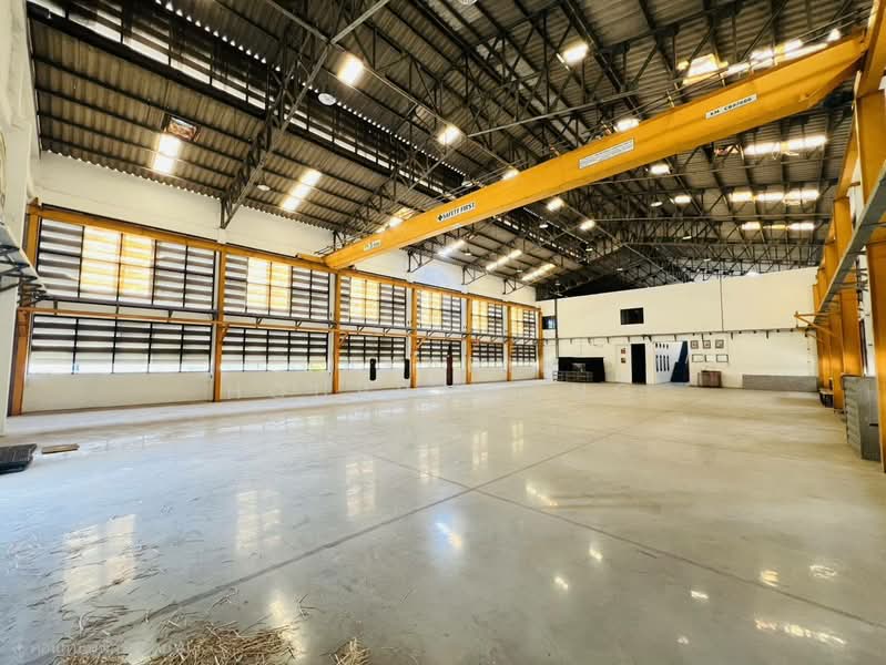 ให้เช่า - ให้เช่าโกดัง พัฒนาชนบท3 ลาดกระบัง กรุงเทพ 900 ตรม ใกล้สนามบินสุวรรณภูมิ15นาที, กรุงเทพ