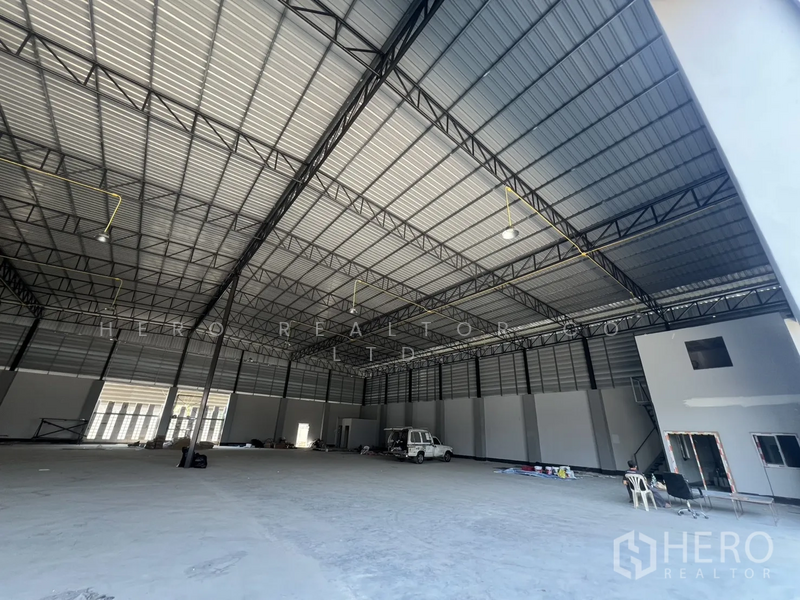 For Rent - For rent Warehouse 1200sqm in Khlong Kum Bueng Kum Bangkok HRE00165, Bangkok