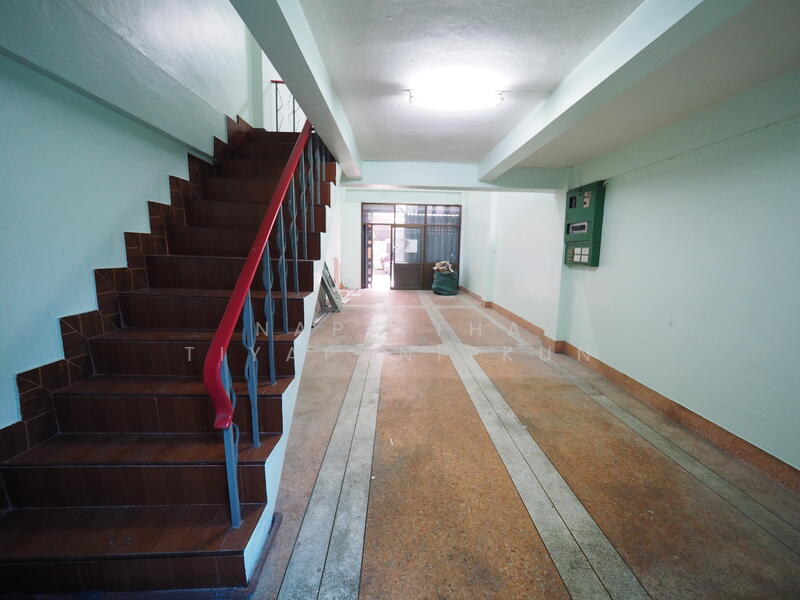 For Rent - Townhouse on Rama 3 Road, Bangkok