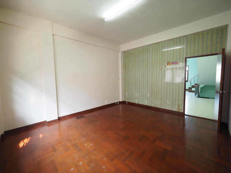 For Rent - Townhouse on Rama 3 Road, Bangkok