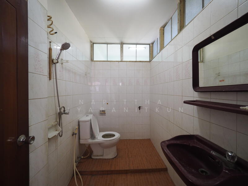 For Rent - Townhouse on Rama 3 Road, Bangkok