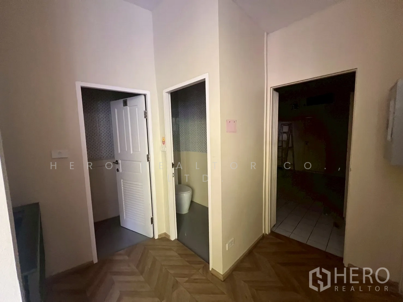 For Rent - For rent Retail Space 200sqm in Khlong Tan Nuea, Watthana, Bangkok BTS Ekkamai HRE00167, Bangkok