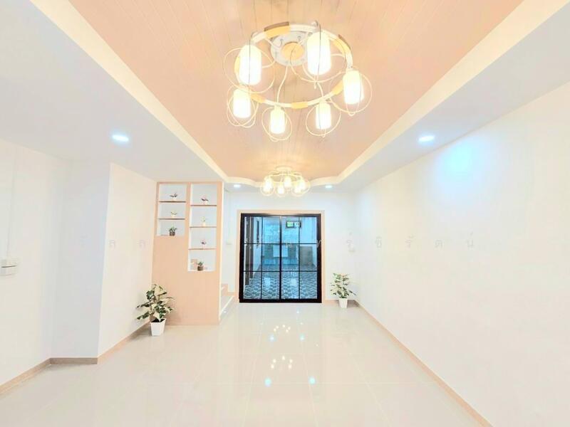 ขาย - บ้านพฤกษา 3 ซ.วัดลาดปลาดุก : Baan Pruksa 3 Soi Watlatpladuk, นนทบุรี