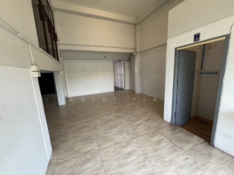 Commercial Building for Rent – 2 Storeys near BTS Samrong (SPSAD3793), Samut Prakan, Samrong Nua, Muang Samut Prakarn, Samut Prakan, , 256 sqm, Shophouse For Rent, by Agent Pla, 500133592 - DDproperty.com