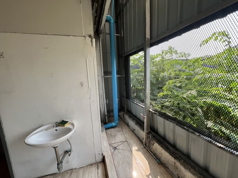 Commercial Building for Rent – 2 Storeys near BTS Samrong (SPSAD3793), Samut Prakan, Samrong Nua, Muang Samut Prakarn, Samut Prakan, , 256 sqm, Shophouse For Rent, by Agent Pla, 500133592 - DDproperty.com