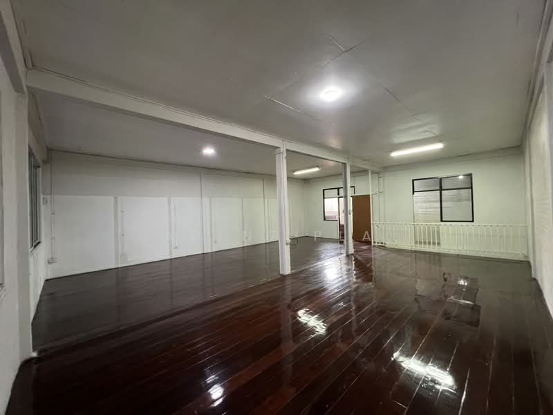 Commercial Building for Rent – 2 Storeys near BTS Samrong (SPSAD3793), Samut Prakan, Samrong Nua, Muang Samut Prakarn, Samut Prakan, , 256 sqm, Shophouse For Rent, by Agent Pla, 500133592 - DDproperty.com