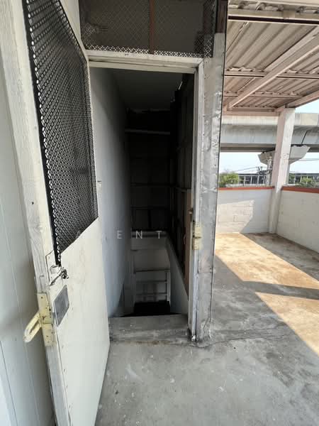 อาคารพาณิชย์ ให้เช่า 2 ชั้น ใกล้ บีทีเอสสำโรง (SPSAD3793), สมุทรปราการ, สำโรงเหนือ, เมืองสมุทรปราการ, สมุทรปราการ, 256 ตร.ม., ตึกแถว-อาคารพาณิชย์ ให้เช่า, โดย Agent Pla, 500133592 - DDproperty.com