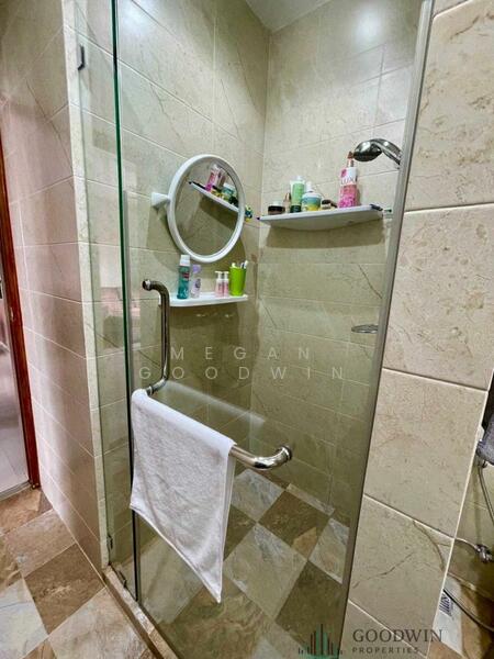 ขาย - The Green Living Condo Pattaya : เดอะ กรีน ลีฟวิ่ง คอนโด พัทยา, ชลบุรี