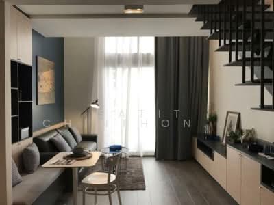 For Rent - The Lofts Ekkamai, Bangkok