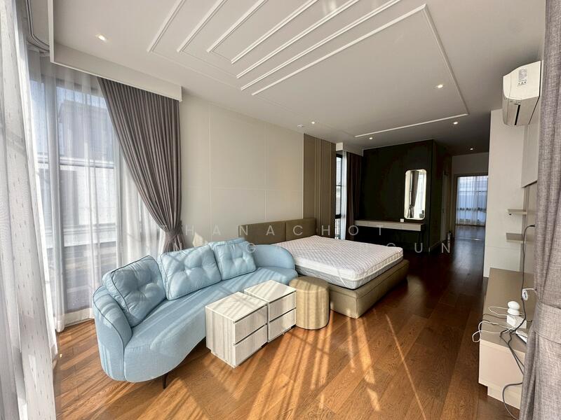 Malton Gates Krungthep Kreetha, Bangkok, Srinakarin-Romklao Road (New Krungthep Kreetha), Saphan Sung, Saphan Sung, Bangkok, 5 Bedrooms, 554 sqm, Single Detached House For Sale, by Thanachot Khantigamongun, 500133678 - DDproperty.com