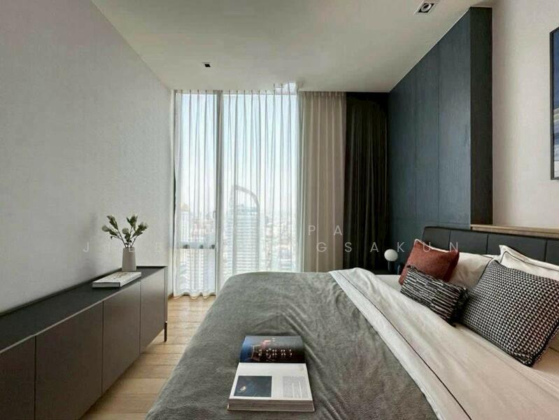 28 Chidlom, Bangkok, 28 Chit Lom Alley, Lumphini, Pathum Wan, Bangkok, 2 Bedrooms, 77 sqm, Condo For Rent, by Walapa Jidbumrungsakun, 500133730 - DDproperty.com