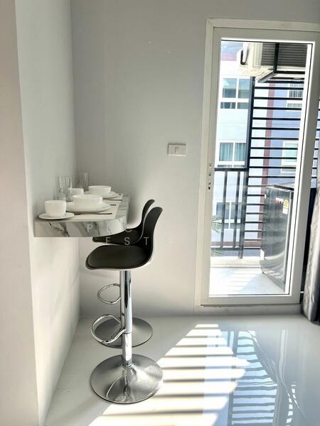 ขาย - The Trust Residence Central Pattaya : เดอะ ทรัสต์ คอนโด พัทยากลาง, ชลบุรี