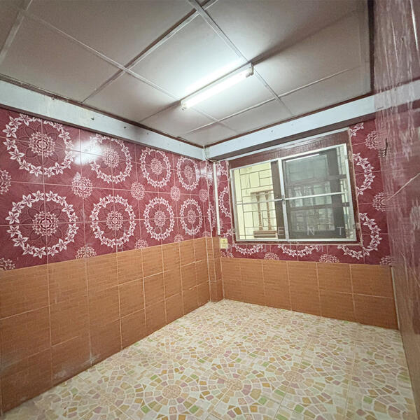 ขาย - ทาวน์เฮ้าส์3.5ชั้น 29ตรว. ซ.กรุงเทพ-นนทบุรี39, กรุงเทพ