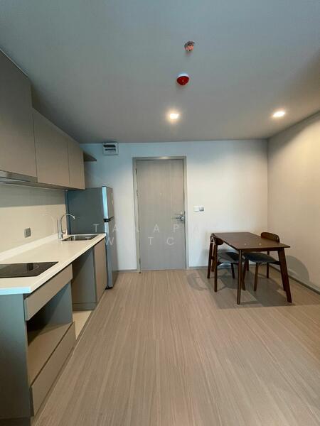 Life Ladprao, Bangkok, 992 Ladprao Road, Jom Phon, Chatuchak, Bangkok, 1 Bedroom, 36 sqm, Condo For Rent, by Tanapat Jitwatcharakomol, 500133985 - DDproperty.com