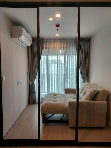 Life Ladprao, Bangkok, 992 Ladprao Road, Jom Phon, Chatuchak, Bangkok, 1 Bedroom, 36 sqm, Condo For Rent, by Tanapat Jitwatcharakomol, 500133985 - DDproperty.com