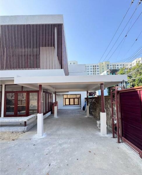 For Rent - 3-BR House, Bangkok