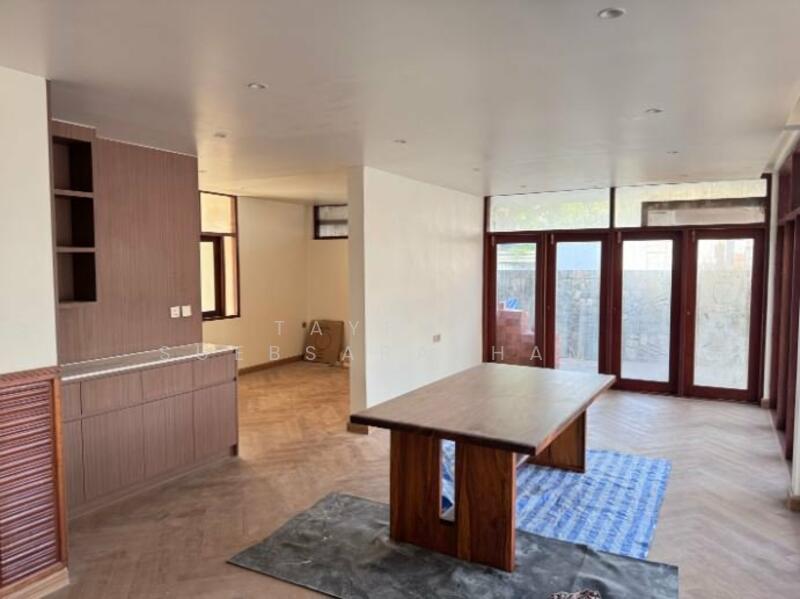 For Rent - 3-BR House, Bangkok