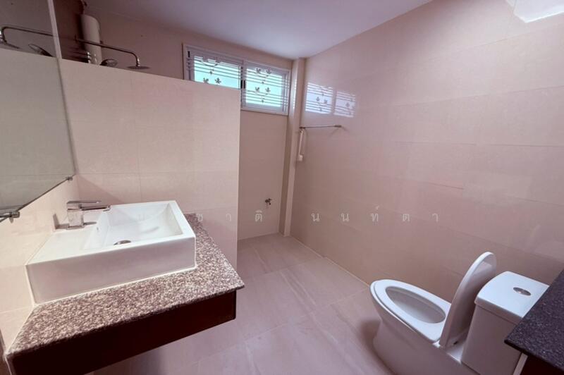 ขาย - Chaiyaphruek Soi Wat Lat Pladuk : ชัยพฤกษ์ ซอยวัดลาดปลาดุก, นนทบุรี