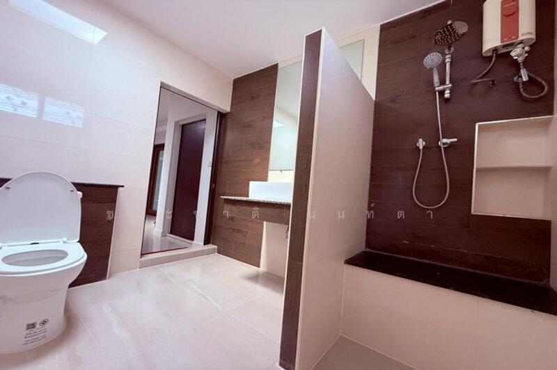 ขาย - Chaiyaphruek Soi Wat Lat Pladuk : ชัยพฤกษ์ ซอยวัดลาดปลาดุก, นนทบุรี