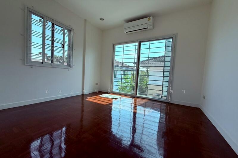 For Sale - Chaiyaphruek Soi Wat Lat Pladuk, Nonthaburi