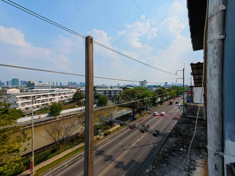 For Sale - ขายอาคารพาณิชย์ 2 คูหา (ตึกแถว) ติดถนนประชาชื่น | โซนบางโพ–บางซ่อน–เตาปูน, Bangkok