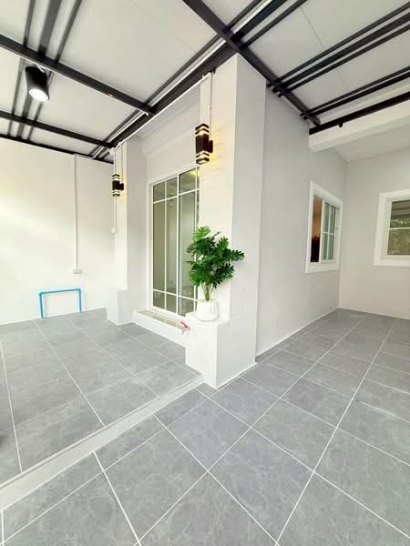 บ้านสวย ห่างถนนราชพฤกษ์เพียง 500 เมตร หมู่บ้านริมสวน ธนานนท์ 1 ท่าอิฐ ใกล้ MRT บางรักน้อย ท่าอิฐ, Nonthaburi, ท่าอิฐ, Bang Rak Noi, Muang Nonthaburi, Nonthaburi, 3 Bedrooms, 110 sqm, Townhouse For Sale, by บุษบากร (เจี๊ยบ), 500134508 - DDproperty.com