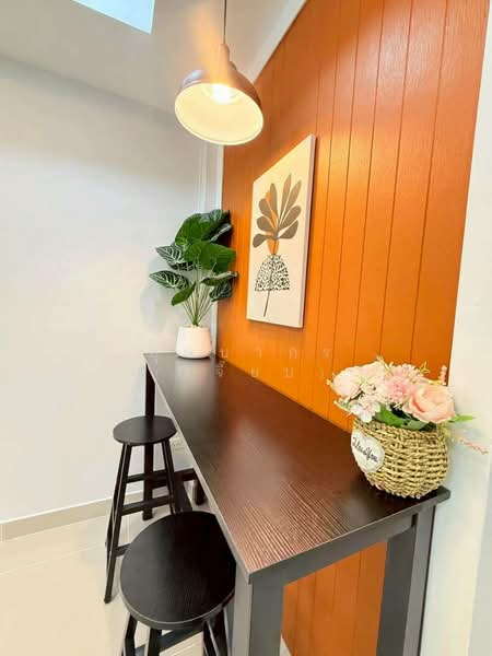 บ้านสวย ห่างถนนราชพฤกษ์เพียง 500 เมตร หมู่บ้านริมสวน ธนานนท์ 1 ท่าอิฐ ใกล้ MRT บางรักน้อย ท่าอิฐ, Nonthaburi, ท่าอิฐ, Bang Rak Noi, Muang Nonthaburi, Nonthaburi, 3 Bedrooms, 110 sqm, Townhouse For Sale, by บุษบากร (เจี๊ยบ), 500134508 - DDproperty.com