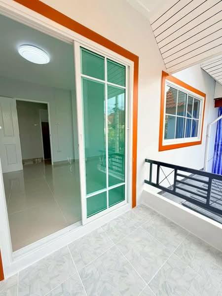 บ้านสวย ห่างถนนราชพฤกษ์เพียง 500 เมตร หมู่บ้านริมสวน ธนานนท์ 1 ท่าอิฐ ใกล้ MRT บางรักน้อย ท่าอิฐ, Nonthaburi, ท่าอิฐ, Bang Rak Noi, Muang Nonthaburi, Nonthaburi, 3 Bedrooms, 110 sqm, Townhouse For Sale, by บุษบากร (เจี๊ยบ), 500134508 - DDproperty.com