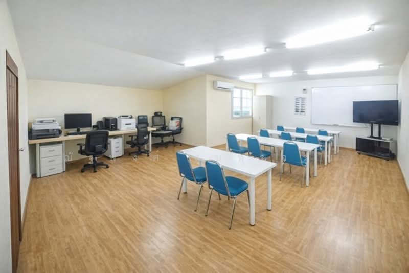 ไม่พบโครงการ, Bangkok, ฉลองกรุง 38-46, Lam Pla Tiew, Lat Krabang, Bangkok, , 700 sqm, Warehouse/Factory For Rent, by ณัฐพงศ์ สุนทรอรุณ, 500134568 - DDproperty.com