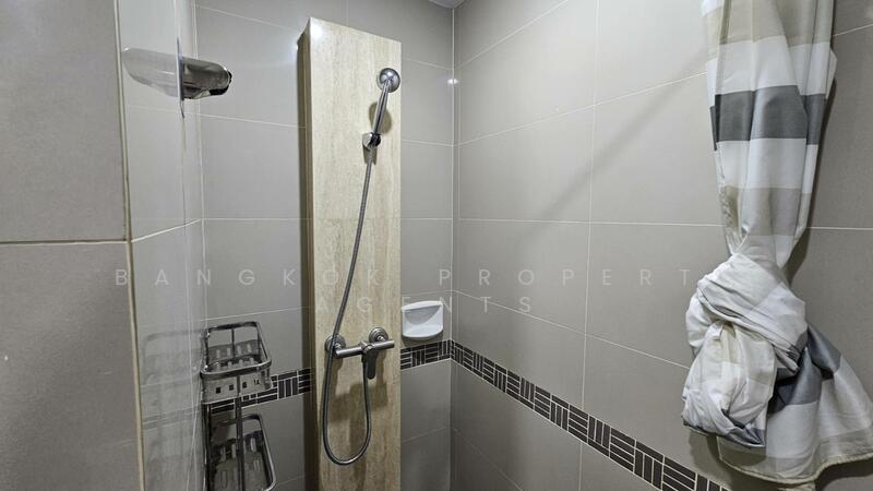 The Next Garden Suites, Bangkok, 111 Soi Sukhumvit 52, Sukhumvit Road, Bang Chak, Phra Khanong, Bangkok, 2 Bedrooms, 70 sqm, Condo For Rent, by BANGKOK PROPERTY AGENTS, 500134616 - DDproperty.com