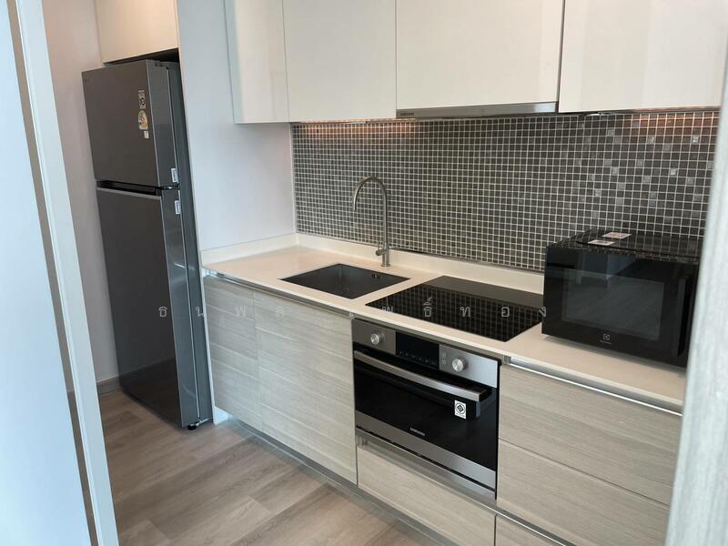 ให้เช่า - The Room Sukhumvit 21 : เดอะ รูม สุขุมวิท 21, กรุงเทพ