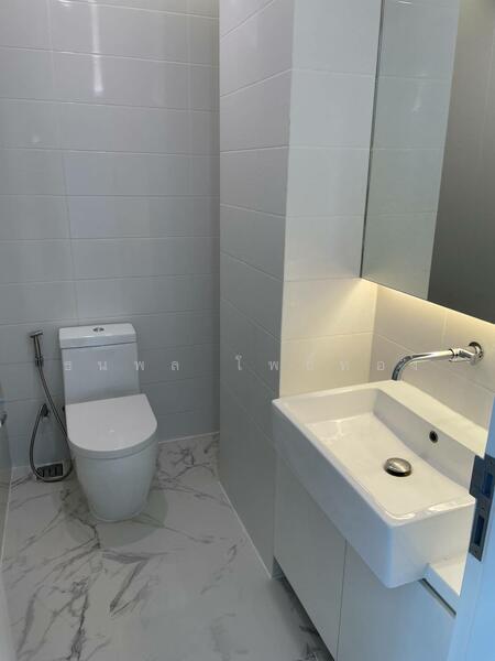 ให้เช่า - The Room Sukhumvit 21 : เดอะ รูม สุขุมวิท 21, กรุงเทพ