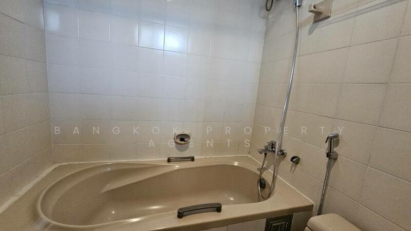 NL Residence, Bangkok, 78 Soi Sukhumvit 21, Khlongtoei Nua, Watthana, Bangkok, 2 Bedrooms, 175 sqm, Condo For Rent, by BANGKOK PROPERTY AGENTS, 500134663 - DDproperty.com