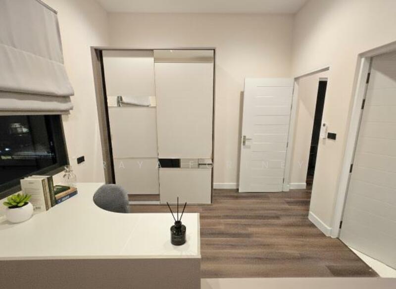 Bangkok Boulevard Bangna KM.5, Samut Prakan, Bang Na-Trat 37 Alley, Bang Kaeo, Bang Plee, Samut Prakan, 4 Bedrooms, 237 sqm, Single Detached House For Rent, by Oraya Fortney, 500134668 - DDproperty.com