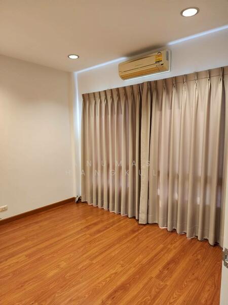 Baan Klang Muang Sathorn-Taksin 2 : บ้านกลางเมือง สาทร-ตากสิน 2, กรุงเทพ, ถนนกัลปพฤกษ์, บางค้อ, จอมทอง, กรุงเทพ, 180 ตร.ม., ทาวน์เฮ้าส์ ขาย, โดย Anumas Hangkul, 500135121 - DDproperty.com