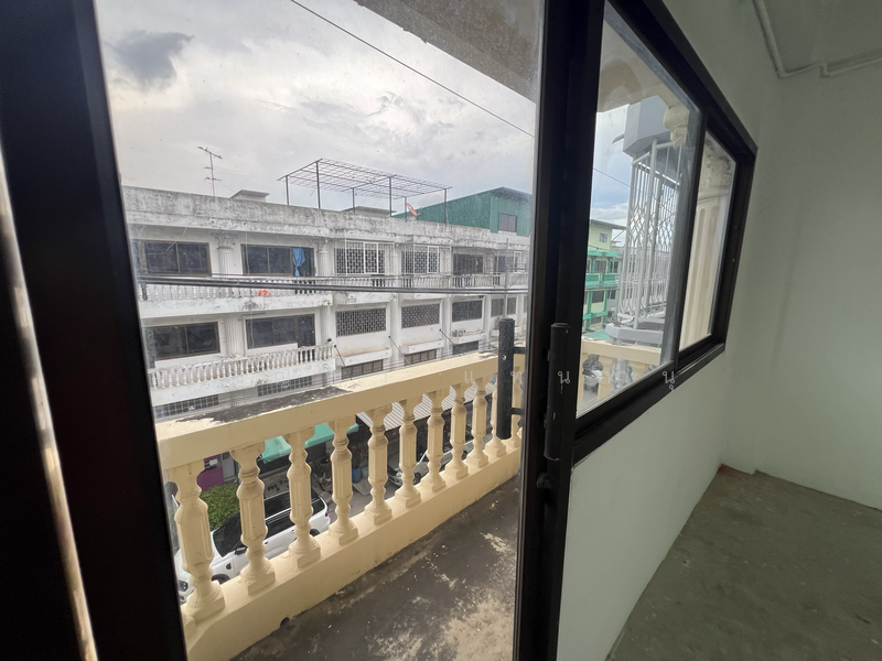 ตึกแถวหลังมุม ใกล้ถนนพระราม 2 | โครงการมั่งมีศรีสุข ปากซอยพันท้ายนรสิงห์, สมุทรสาคร, พระราม 2, พันท้ายนรสิงห์, เมืองสมุทรสาคร, สมุทรสาคร, 336 ตร.ม., ตึกแถว-อาคารพาณิชย์ ขาย, โดย สุกัญญา แทนทำนุ, 500135274 - DDproperty.com