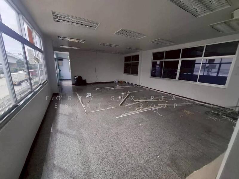 For Rent - ให้เช่าโกดัง/โรงงาน : พื้นที่สีม่วง, Samut Prakan