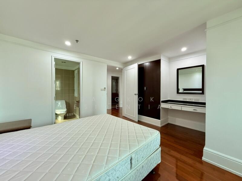 Insaf Tower, Bangkok, 26 Soi Sukhumvit 13, Bang Bon, Bang Bon, Bangkok, 3 Bedrooms, 234 sqm, Apartment For Rent, by Bangkok Residential, 500135544 - DDproperty.com