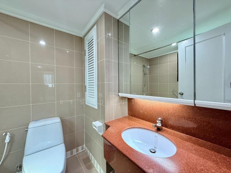 Insaf Tower : อินซาฟ ทาวเวอร์, กรุงเทพ, 26 ซอยสุขุมวิท 13, บางบอน, บางบอน, กรุงเทพ, 234 ตร.ม., อพาร์ทเมนท์ ให้เช่า, โดย Bangkok Residential, 500135544 - DDproperty.com