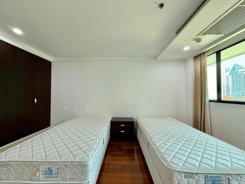 Insaf Tower, Bangkok, 26 Soi Sukhumvit 13, Bang Bon, Bang Bon, Bangkok, 3 Bedrooms, 234 sqm, Apartment For Rent, by Bangkok Residential, 500135544 - DDproperty.com