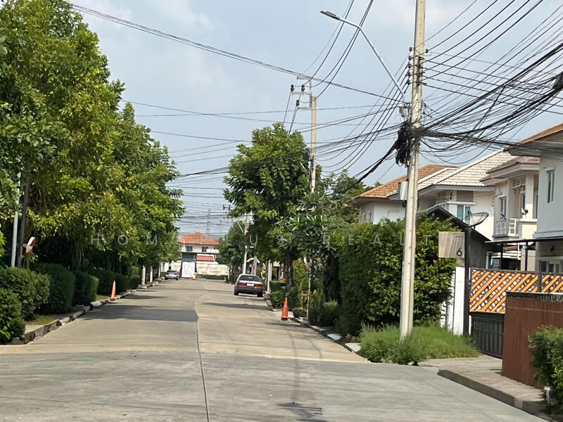 ขาย - Pruksa Town Serenity 2 Petchkasem 81 : พฤกษาทาวน์ เซเรนิตี้ 2 เพชรเกษม 81, กรุงเทพ