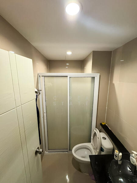 The Twin Tower Jomtien, Chon Buri (Pattaya), 555 Jomtien Soi 2, Nong Pru, Bang Lamung (Pattaya), Chon Buri (Pattaya), 2 Bedrooms, 38 sqm, Condo For Sale, by PLC Real Estate, 500135586 - DDproperty.com